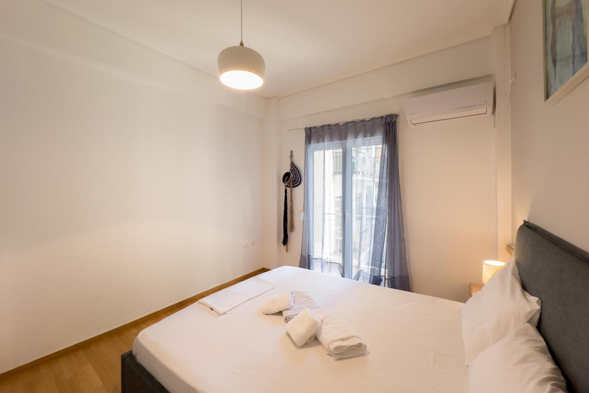 Urban Comfort Apt Near Downtown Афины Экстерьер фото