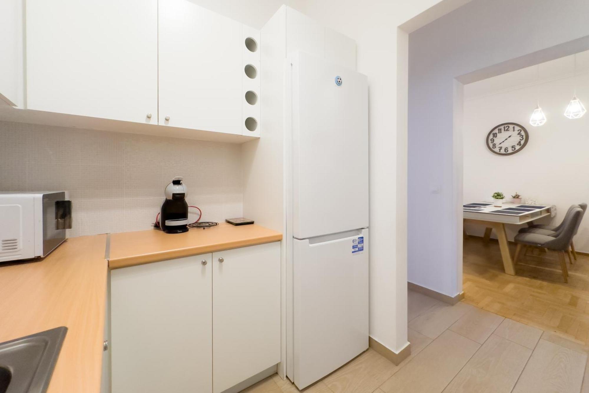 Urban Comfort Apt Near Downtown Афины Экстерьер фото