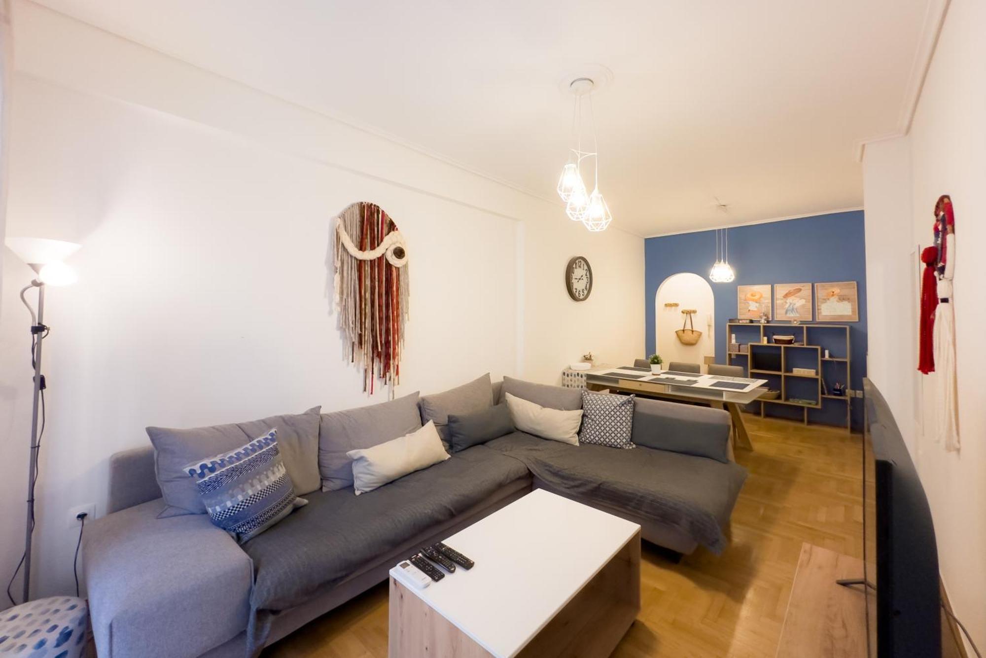 Urban Comfort Apt Near Downtown Афины Экстерьер фото