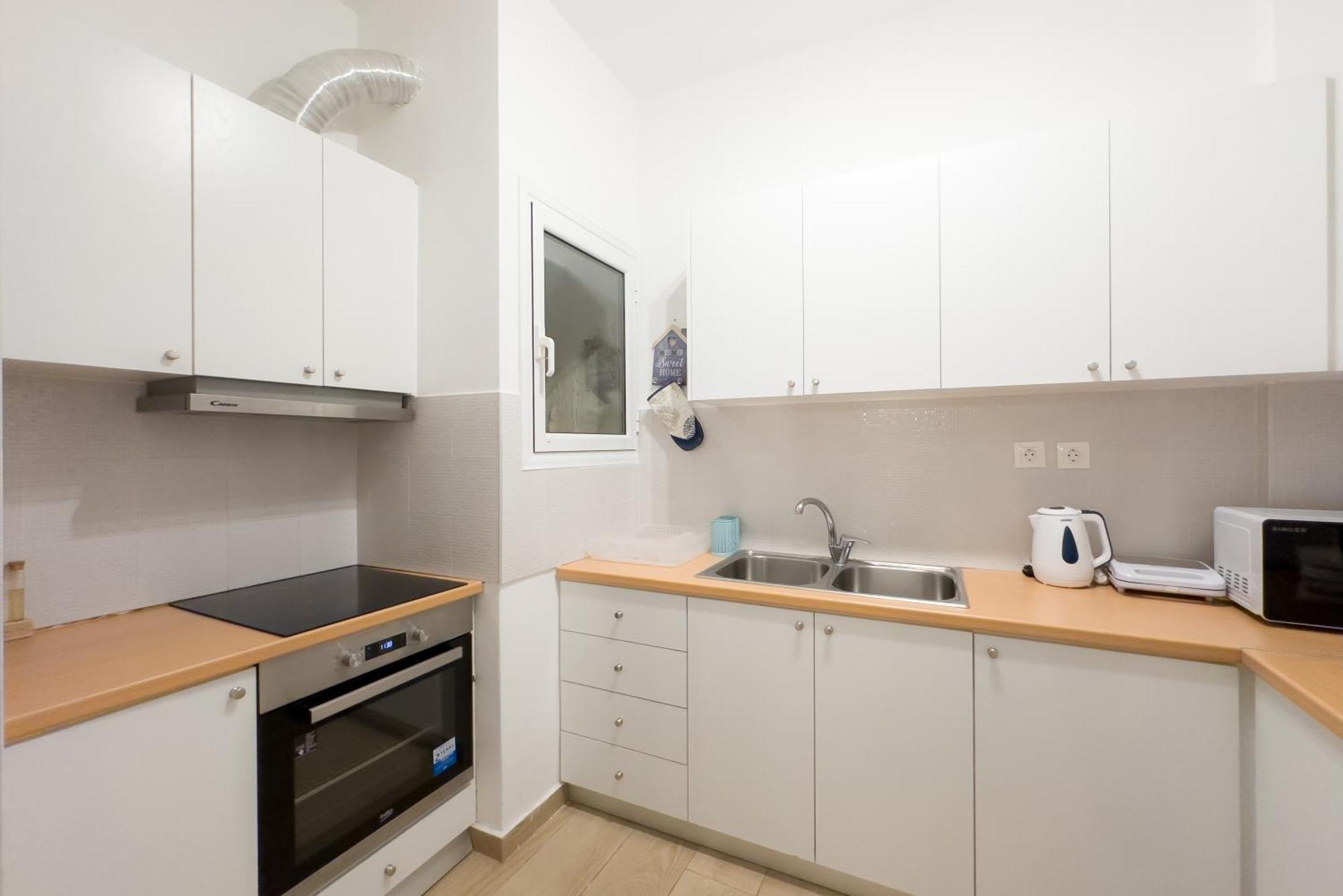 Urban Comfort Apt Near Downtown Афины Экстерьер фото